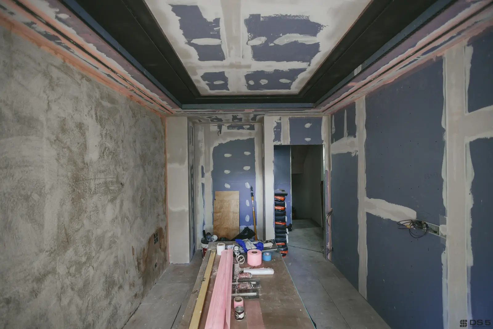 Reconfiguration, framing and drylining