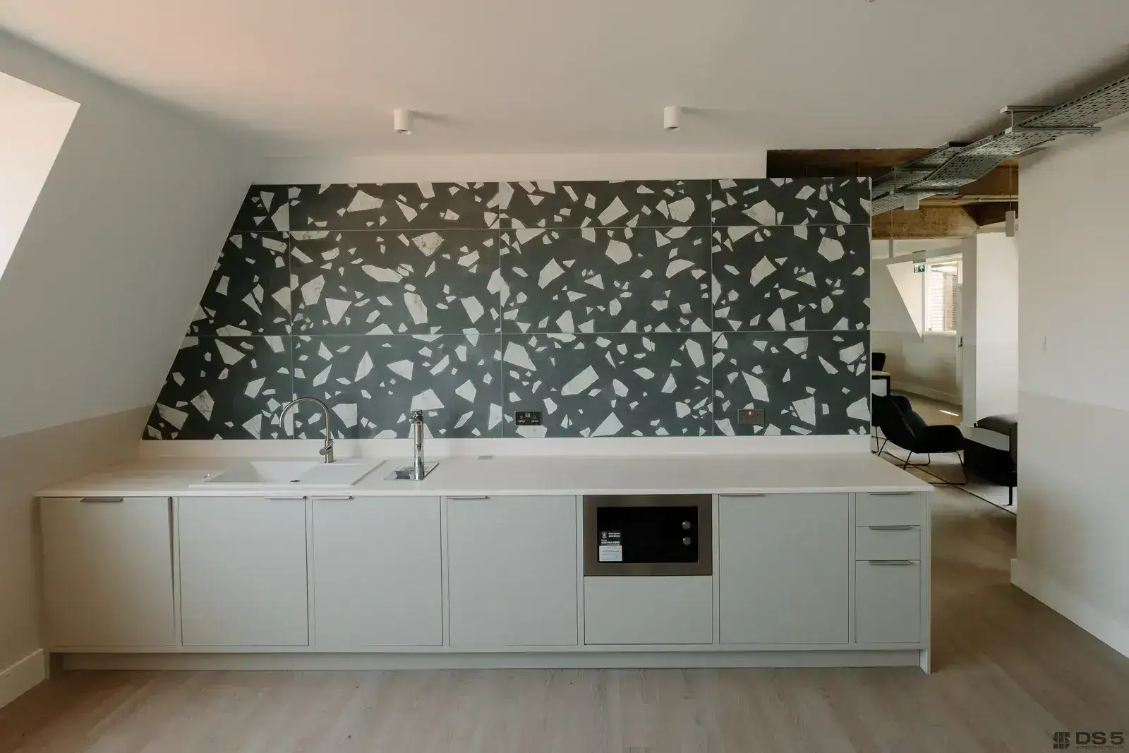 Kitchen Refurbishment – photo 15